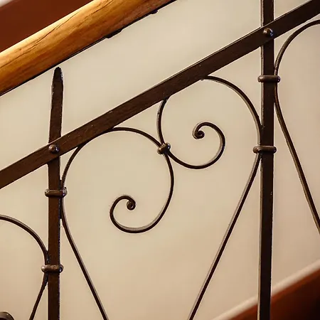 Air-conditioned Attic Old Town Main Railway Station Apartamento Cracovia